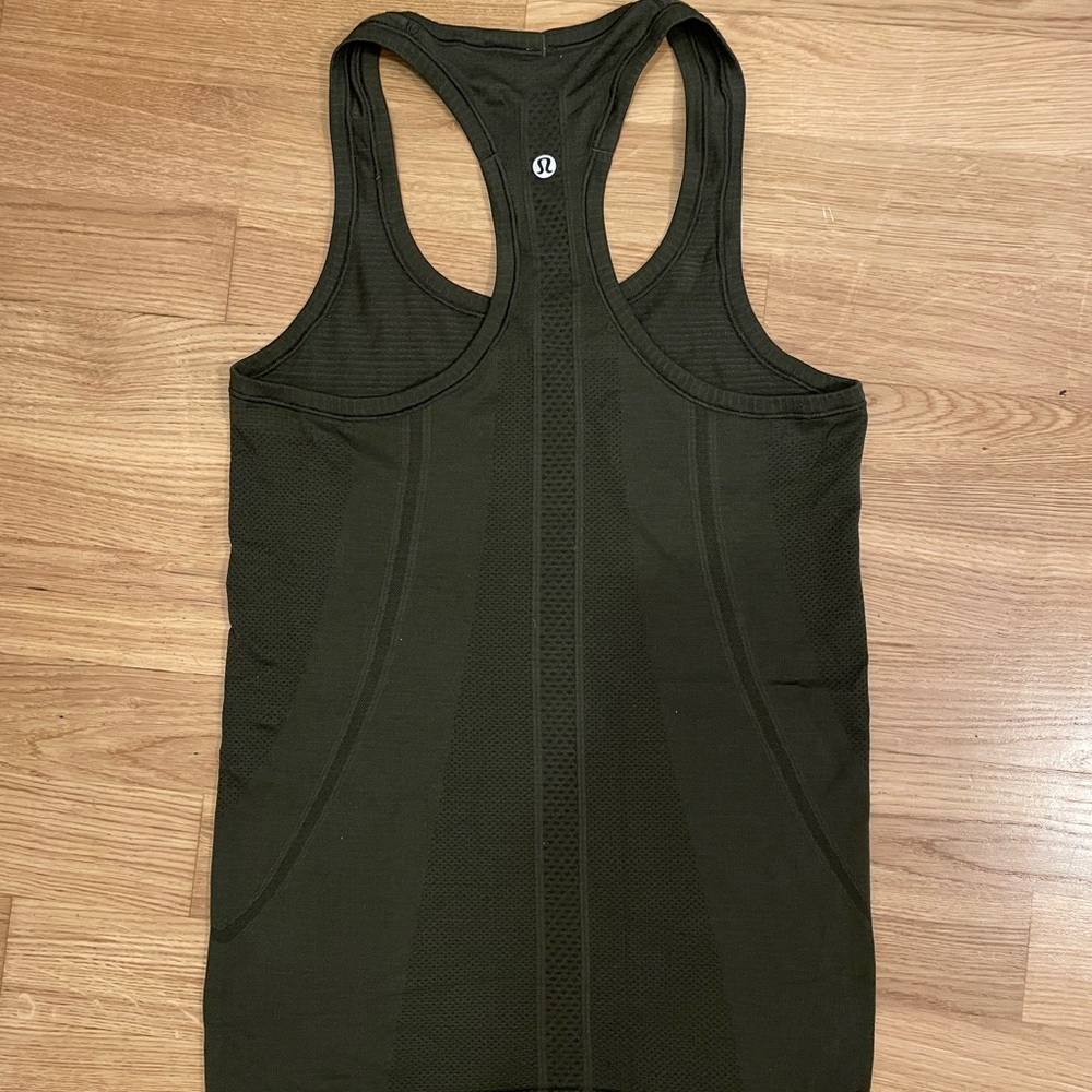 Lululemon Swiftly Tech Racerback